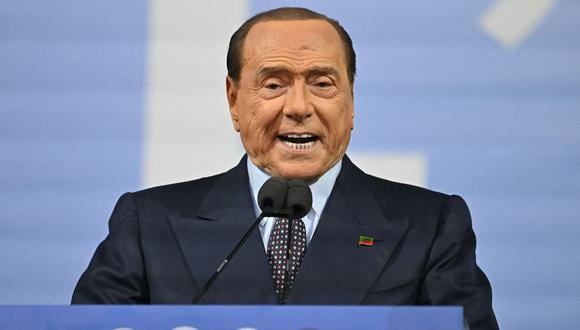 Silvio Berlusconi falleció en el hospital San Raffaele de Milán. (Foto: Alberto PIZZOLI / AFP)