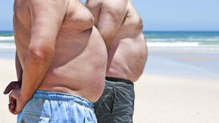 Hombres con mayor grasa corporal duran más en relaciones sexuales