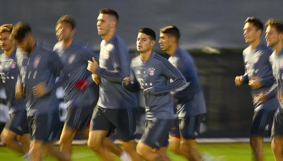 James Rodríguez no jugaría en Champions League por problemas con el director deportivo bávaro. (Reuters)