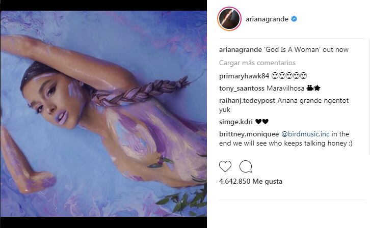 Ariana Grande en Instagram.