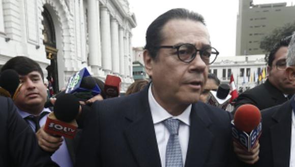 Ministro de Justicia, Enrique Mendoza, señala que no existe ningún pedido de indulto para Alberto Fujimori
