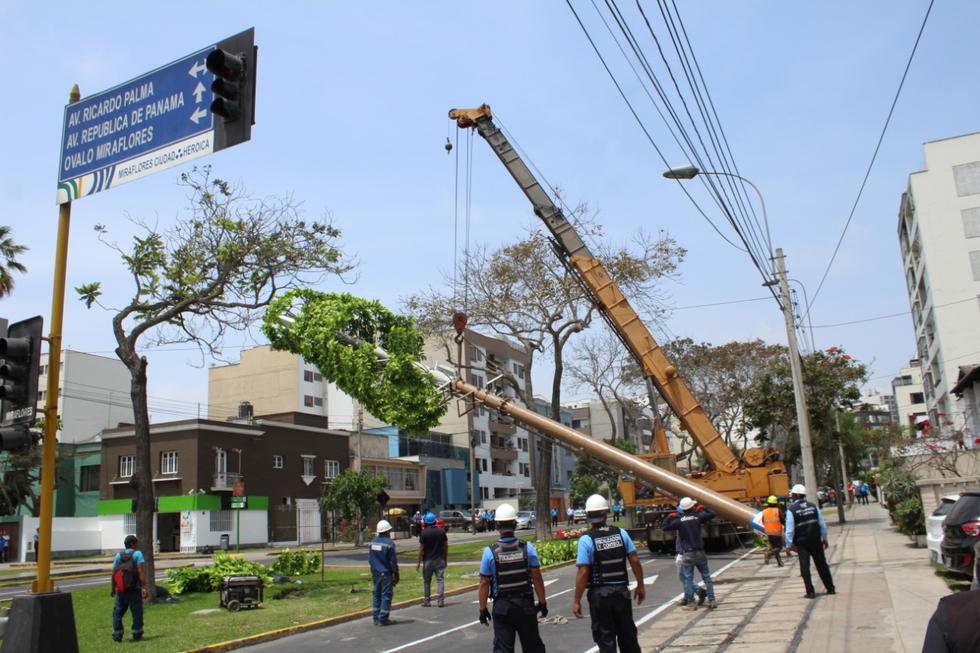 La Municipalidad de Miraflores retiró una antena de transmisión radioeléctrica y de telefonía celular que había sido instalada de manera irregular. (Foto: Municipalidad de Miraflores)