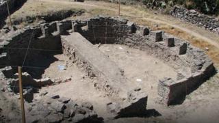 Ayacucho: Hallan galerías subterráneas y restos humanos en complejo Wari