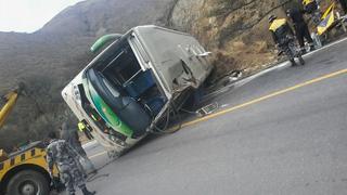 Ayacucho: Bus interprovincial se volcó en Vía Libertadores y murieron 6 pasajeros