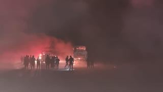 La Libertad: Ladrones asaltan a pasajeros y prenden fuego a ómnibus