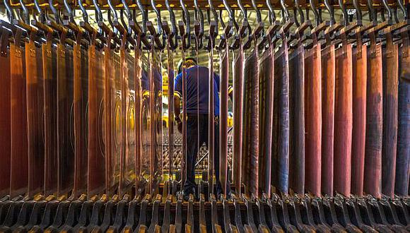 El cobre concentra el 30% de las exportaciones totales del país. (Foto: AFP)