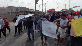 La Libertad: Trabajadores agrarios desbloquean puente Virú y vehículos ya transitan por la Panamericana Norte