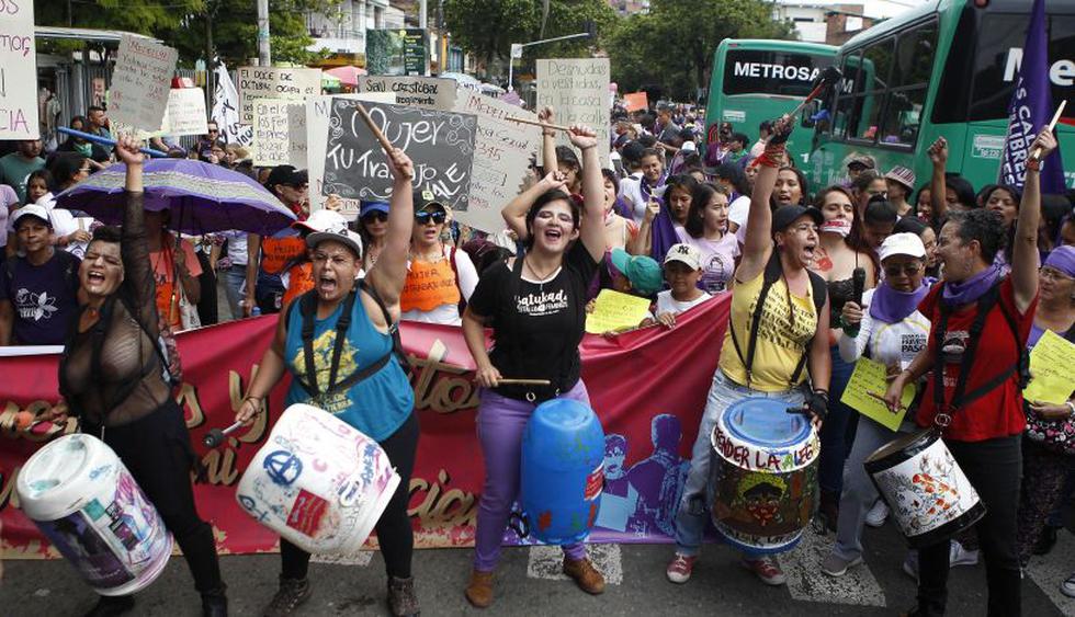 Colombia: Miles rechazan en calles de las principales ciudades la violencia contra la mujer | Foto: EFE