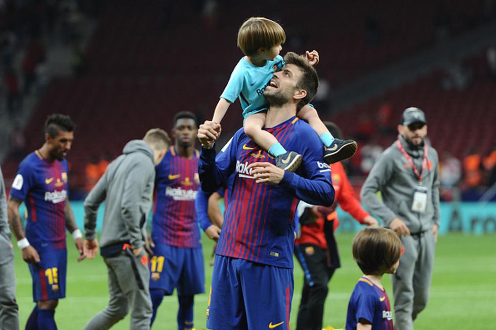 Milan y Sasha, los pequeños herederos de Shakira y Piqué, no se perdieron la fiesta del Barcelona en la Copa del Rey. (GETTY IMAGES)