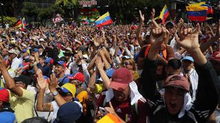 Venezuela: China mantiene "contacto con todas las partes" del conflicto
