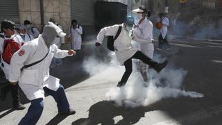 Violentos disturbios en La Paz