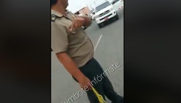 Afectado denunció la agresión del agente policial (Captura)