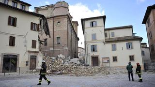 Italia: Más de cien réplicas se registraron este viernes tras el terremoto en Ussita [Fotos]