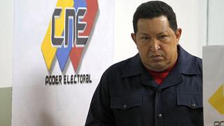 Hugo Chávez sigue bajo “duros tratamientos” de quimioterapia