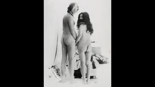 Fotografías de Lennon y Yoko Ono desnudos fueron subastadas