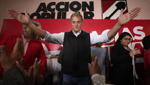 Jorge Muñoz es el electo alcalde de Lima con 34.8% al 86.6% del conteo de votos. (César Campos/Perú21)