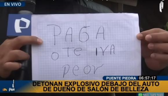 Este es el mensaje que le dejaron los extorsionadores a una emprendedora de Puente Piedra tras hacer detonar explosivo en su auto. Foto: Captura