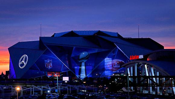 El Mercedes-Benz Stadium de Atlanta será escenario del Super Bowl 2019 entre Patriots vs. Rams. (Foto: AFP)