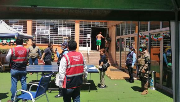 El hostal intervenido está ubicado en la calle Casimiro Ulloa. (Municipalidad de Miraflores)