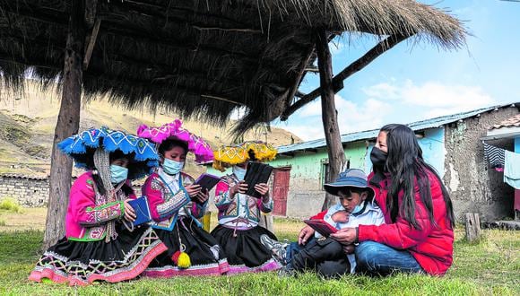 Competencias. Los niños de Quispicanchi han desarrollado habilidades digitales y aprenden jugando en quechua y castellano. (Foto: Jorge Capuñay / Asesores)
