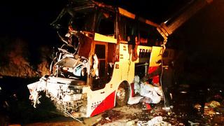 Bolivia: 17 muertos y 18 heridos tras accidente de autobús en Potosí