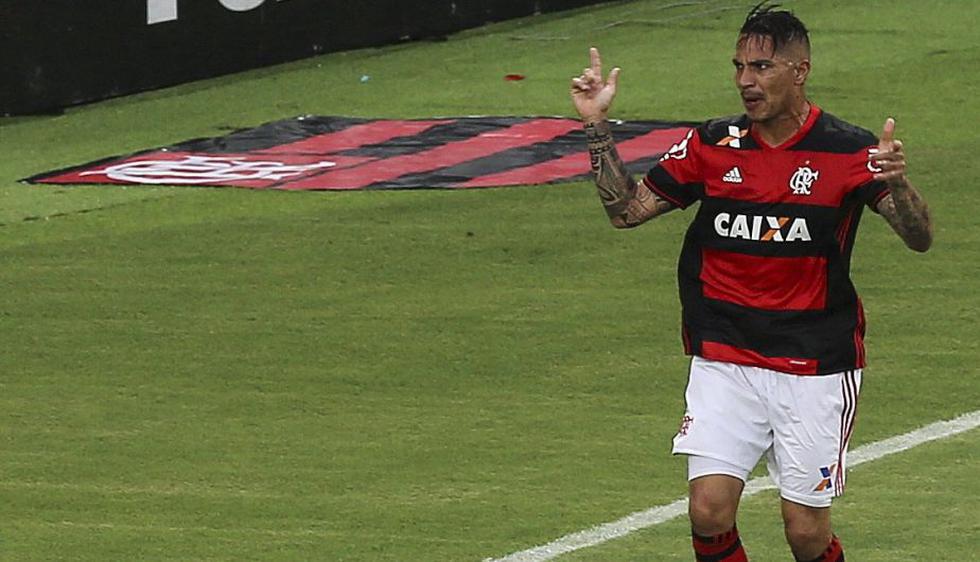 Paolo Guerrero anotó doblete en el empate 2-2 del Flamengo ante el Corinthians. (EFE)