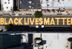 Brooklyn luce un enorme “Black Lives Matter” en una de sus calzadas [FOTOS]