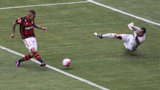 Flamengo, con Paolo Guerrero en la cancha, empató contra el Coritiba y no podrá disputar el Brasileirao