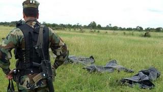 Colombia: Al menos 20 miembros de las FARC murieron en bombardeo