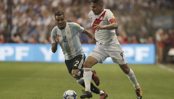 Perú juega sus últimas chances de clasificar a Rusia 2018. (AP)