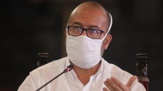 Cae 13 puntos la aprobación del ministro de Salud Víctor Zamora, según encuesta de Ipsos