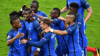 Francia derrotó 5-2 a Islandia y se enfrentará a Alemania en las semifinales de la Eurocopa 2016