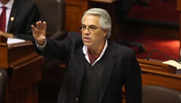 El congresista Gino Costa dijo que reforma política debe aprobarse hoy en la sesión del Pleno. (Foto: GEC)