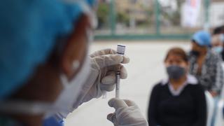 Adulta mayor no puede recibir tercera dosis porque figura como vacunada en Ucayali