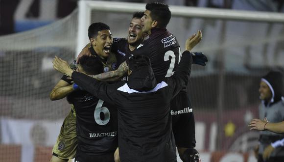 Lanús enfrentará a River Plate en las semifinales de Copa Libertadores. (AFP)