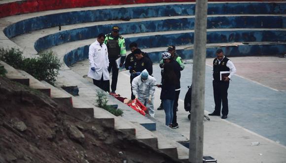 A SANGRE FRÍA. Dos mujeres murieron en la losa deportiva El Hueco, donde se desarrollaba concierto de cumbia. (FOTO: GEC)