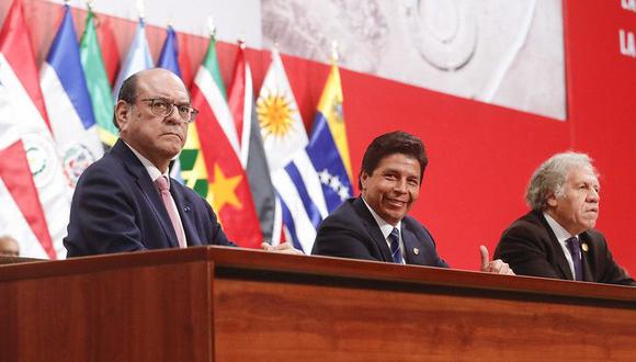 Pedro Castillo, César Landa y Luis Almagro participaron en sesiones de la Asamblea General de la OEA. (Foto: Presidencia)