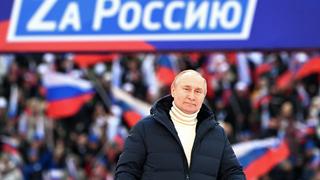 Aumenta popularidad de Vladimir Putin desde ofensiva en Ucrania, según sondeo independiente