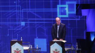 Debate presidencial: López Aliaga, el hombre al que le sobra tiempo en el debate [VIDEO]