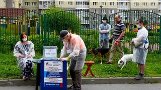 Centros de votación improvisados en Rusia para movilizar a favor de Putin  [FOTOS] 