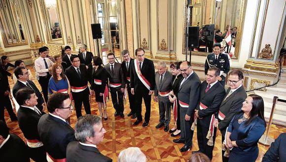 Continúan los cuestionamientos al gabinete ministerial de parte del bloque PpK. (Perú21)