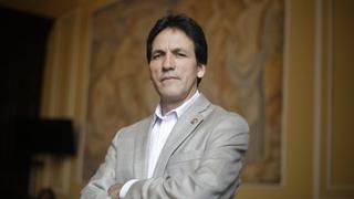 "Carlos Bruce será citado el 30 de enero por Comisión de Ética", informa Segundo Tapia