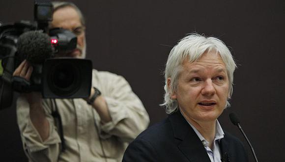 Assange dará su particular punto de vista al espacio televisivo. (AP)