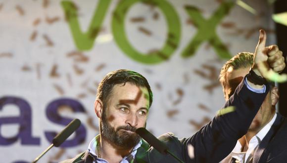 El líder del partido Vox, Santiago Abascal, durante un discurso en un mitin electoral en Madrid. (Foto: AFP)
