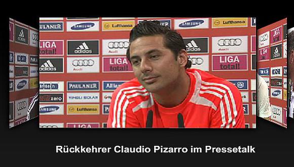 Claudio Pizarro en conferencia de prensa. (fcb,tv)