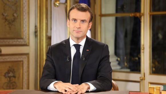 Entre otras medidas para Francia, Emmanuel Macron anunció una subida de 100 euros del salario mínimo, y la anulación de un nuevo impuesto para los jubilados con pequeñas pensiones. (Foto: EFE)
