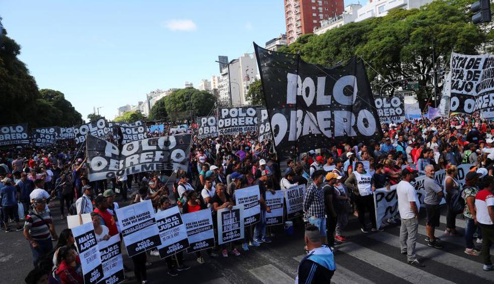Miles de manifestantes marchan en Argentina en contra del G20 | Foto: Reuters