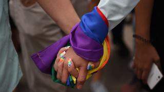 Uruguay aprueba la Ley Integral para Personas Trans