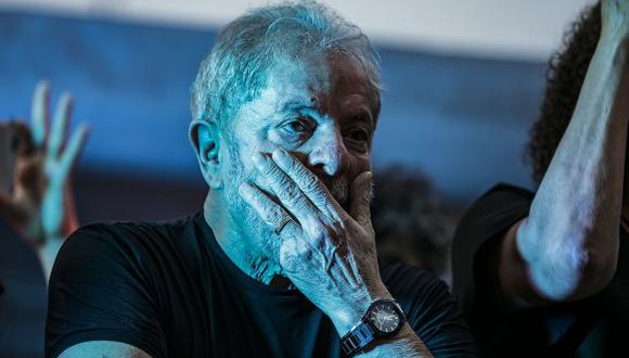 Pese a que lidera con gran ventaja todas las encuestas de intención de voto para las presidenciales, Lula, preso desde abril pasado, está virtualmente inhabilitado. (Foto: EFE)