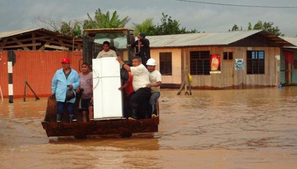 Presidente regional dice 500 metros de la carrera Interoceánica están inundados. (Andina)